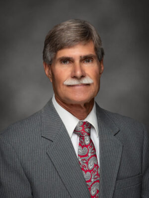 Steve-Lins-portrait-462ae64aad949cf2f1d2243338bf6091-58d2ebfc7b7ed